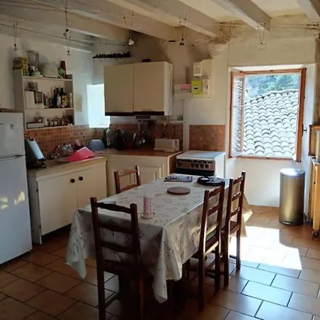 Maison De Hameau A Dom wakacyjny *