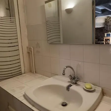 Maison De Hameau A Dom wakacyjny *